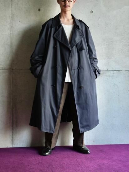 1980's Europe Vintage Erba
Diolen Gabardine cloth(P65:C35)
Trench Coat / Made in FRANCE.