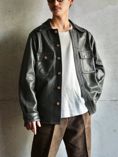 1980's Vintage INDIAN RIVER
Leather Shirt/JKT "Green Color Cow-hide"
Made in CANADA.