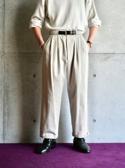 1980's Vintage GIORGIO ARMANI
100% Cotton Gabardine Trousers