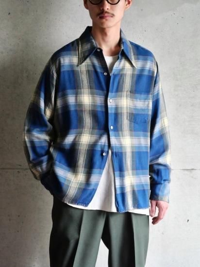1970's Vintage WILSHIRE 100% Rayon Check Shirt, BLUE