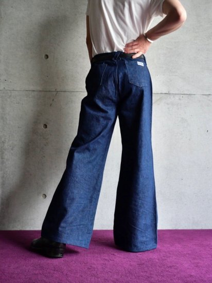 1980's French Vintage BUFFALO
Denim Baggy Flare Pants