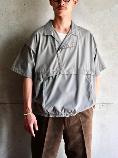 1980's Vintage SAXONY
Pullover Design Shirt Blouson GRAY