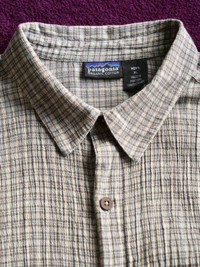 2003S/S patagonia 
Organic Cotton S/S Light Shirt
Made in Portugal.