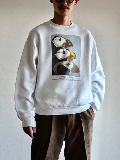1990's Vintage Printed Sweat Shirt
"THREE PUFFINS" / Made in USA.