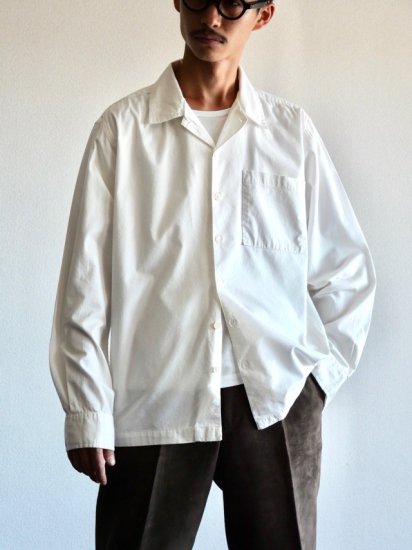 1990's Vintage Club Monaco
100% Cotton White Chino, Open-collar Shirt