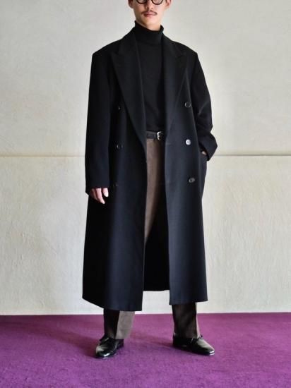 1980's Double-breasted Chesterfield Coat
70%Wool30%Cashmere / Made in ITALY.