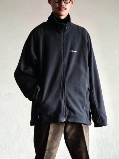 Vintage 2010s Berghaus fleece Jacket / Black