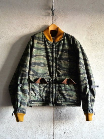 DAY-ONENEPENTHES Tiger Camouflage JKT