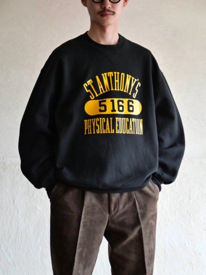 1990's Russell Front-gusset Sweat Shirt, "ST.ANTHONY'S Physical Education" Made in USA.