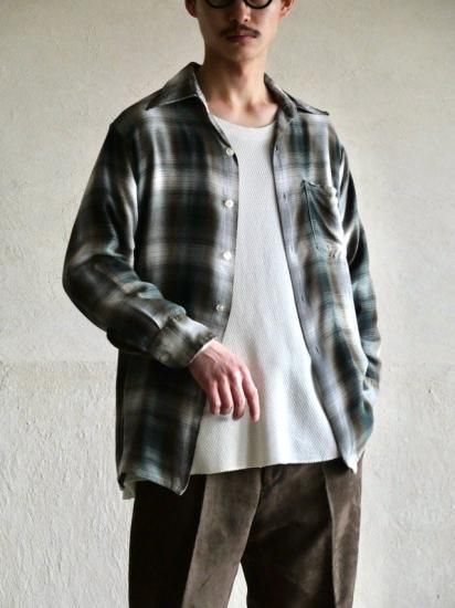 1970's Vintage ARROW Shadow Check Rayon Shirt