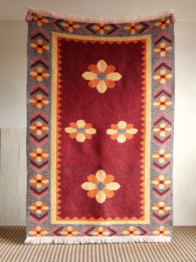 Unknown Vintage Wool Rag "FLOWER"