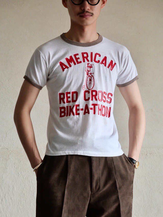 1970's Vintage Printed T-shirt "American Red Cross"