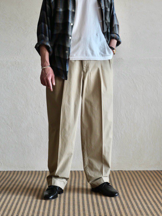 1990's Vintage NAUTICA 2tucks Trousers, Beige "60% Cotton 30% Polyester 10% Nylon"