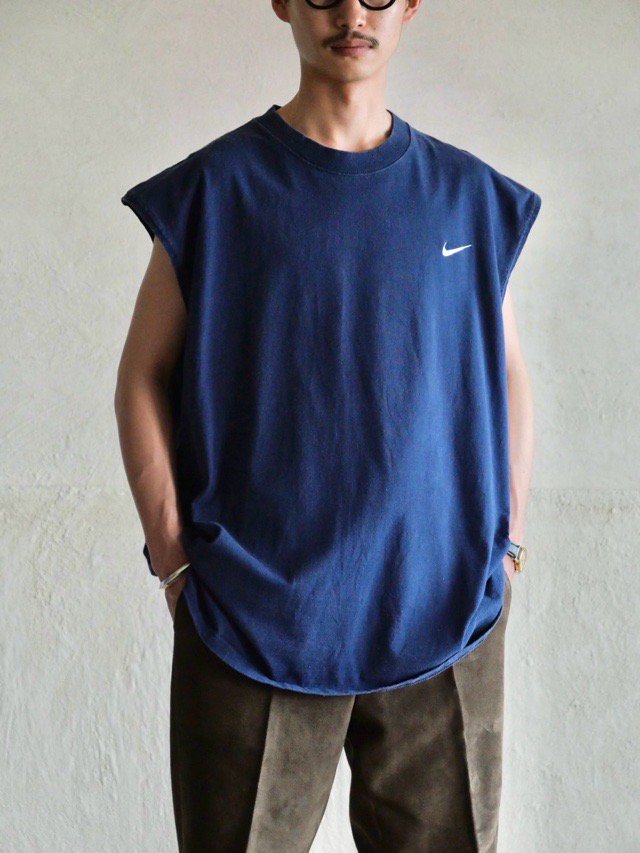 1990's Vintage NIKE Cut-off Tee, Made in USA.