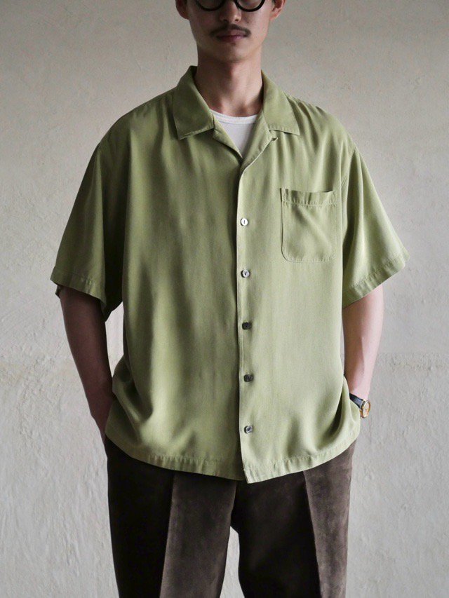 00's TOMMYBAHAMA 100%SILK Shirt, Light Green