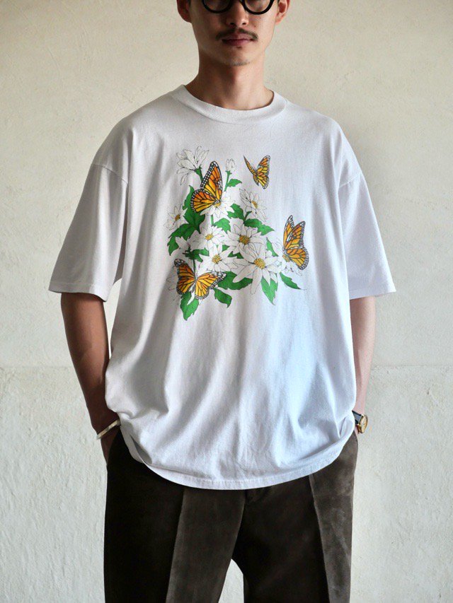 1990's Vintage Printed T-shirt "swallowtail butterfly"