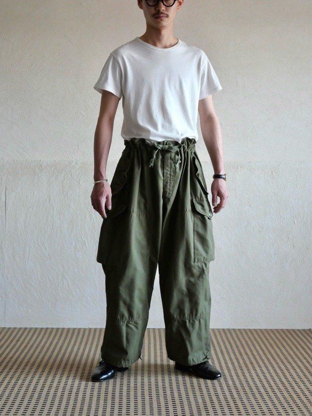 1977's Vintage Canadian ARMY ECW OverTrousers, Size 3 ڭ