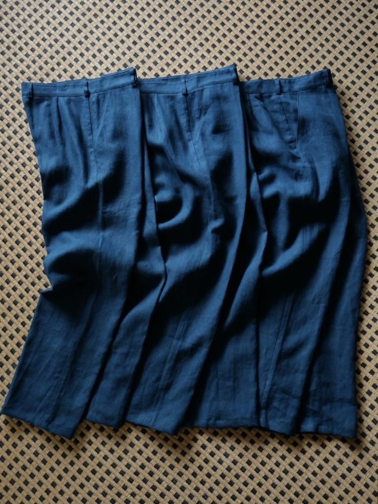 Canadian Makers 100% Linen Trousers,
Indigo-Blue Good Color / Made in Canada.Size 32,34