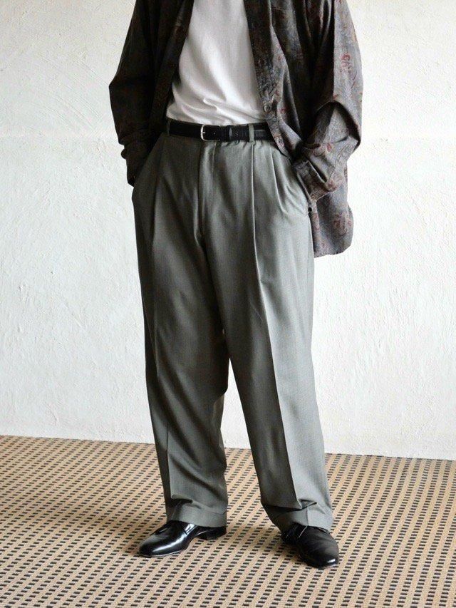 1990's Vintage BrooksBrothers Summer Wool Trousers, Made in USA.
