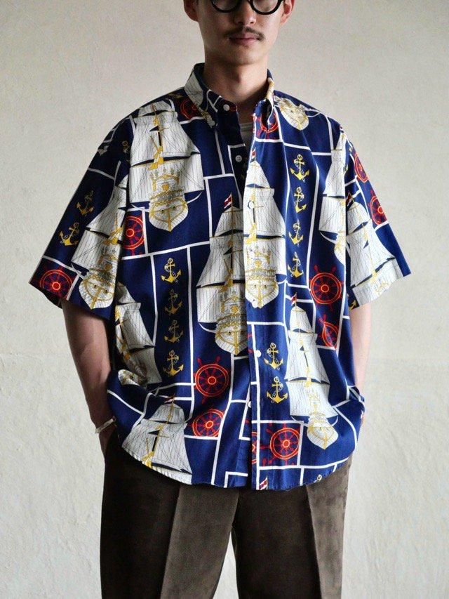 1990's GANT 3points B.D. Printed Cotton S/S Shirt