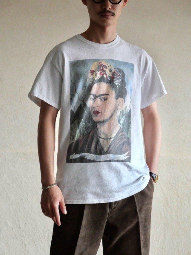 Printed Art T-shirt "FRIDA KAHLO"