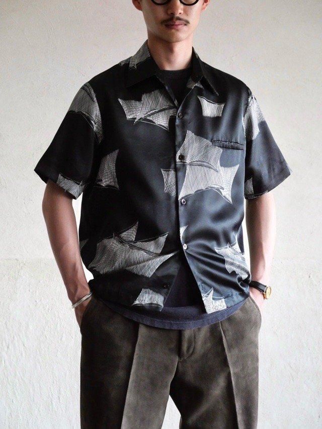 1980's Vintage ToriRichard Printed Polyester Shirt