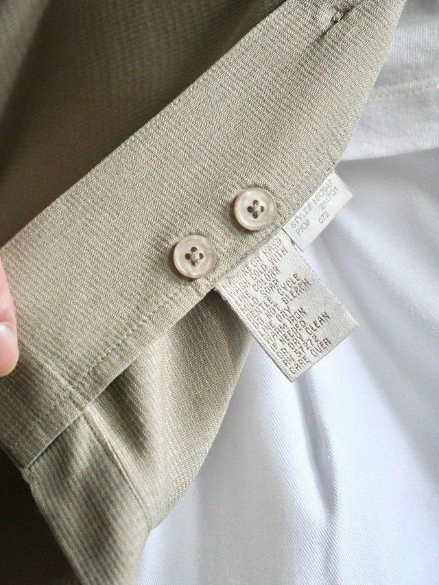 02's PERRY ELLIS 100% Silk Open-collar S/S Shirt - Vintage