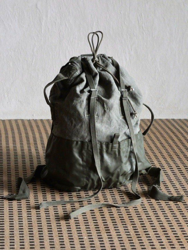 Vintage French ARMY Duffle Backpack,
Linen Canvas & Coated Nylon Canvas