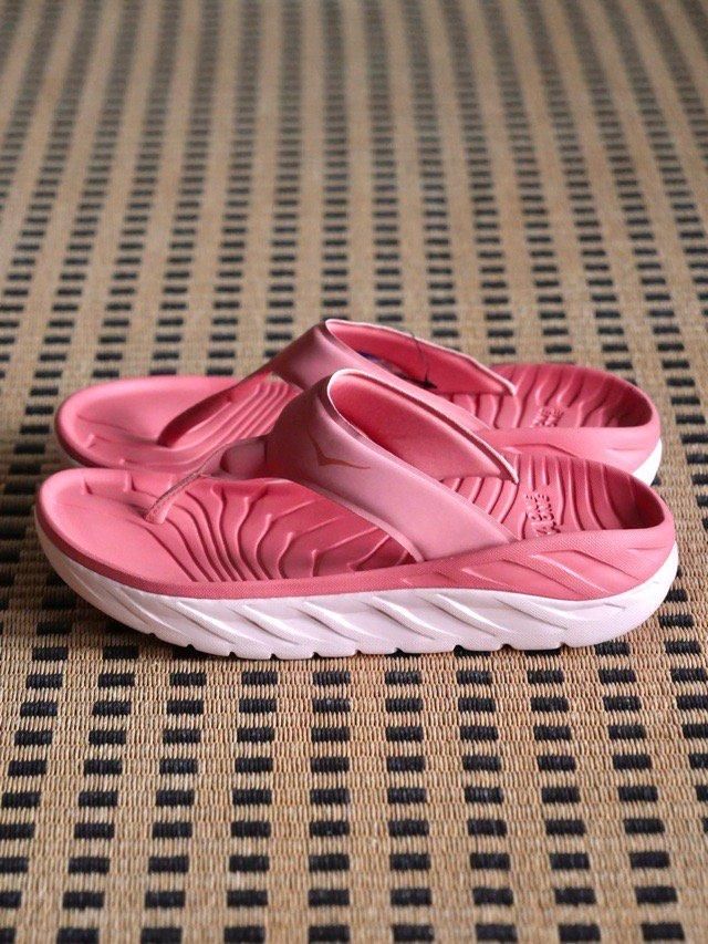 NOS, HOKA ONE ONE "ORA RECOVERY FLIP" Pink