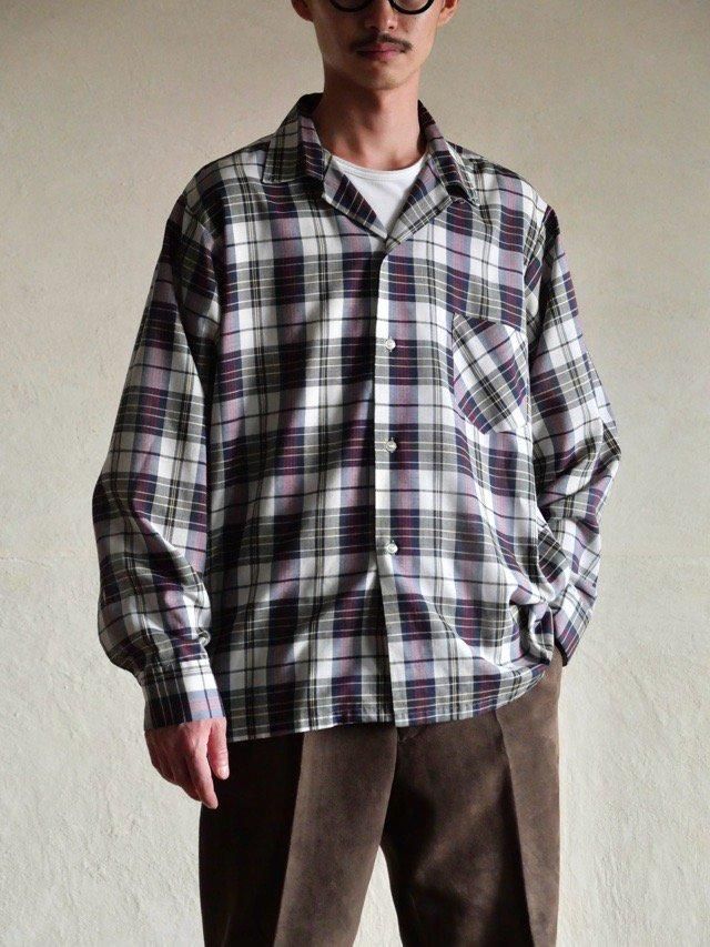 1960~70's Vintage B.D.Open-collar Check Shirt, Made in Canada.