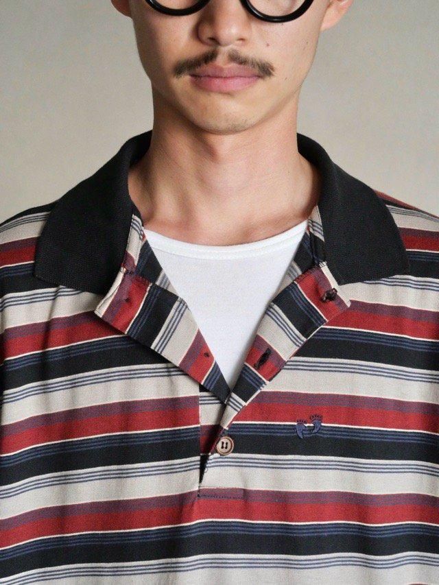 1990's Vintage HANGTEN Border Polo Shirt, 
Made in USA.
