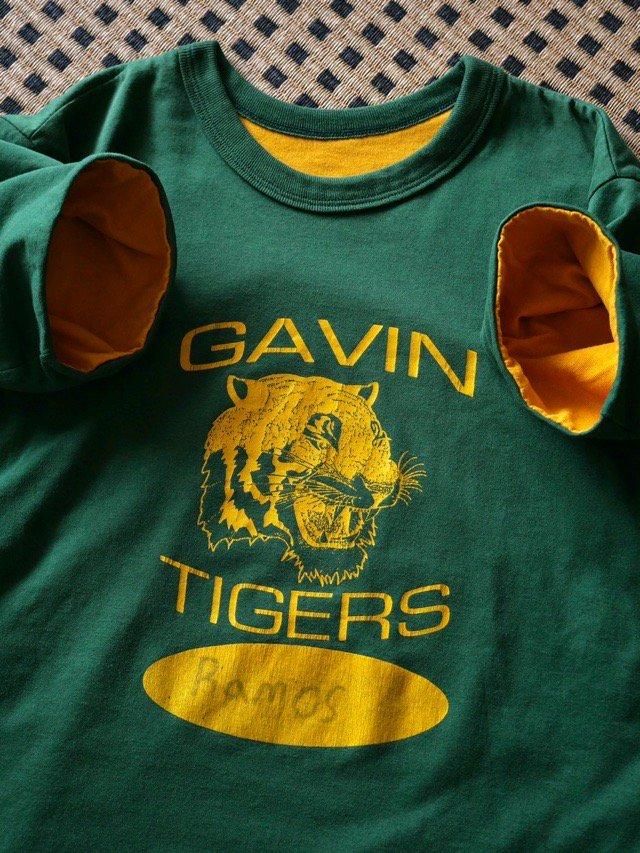 1980's Vintage Double-Face Printed T-shirt
"GATIN TIGER" / Made in USA. / Ramos&#8252;&#65038;