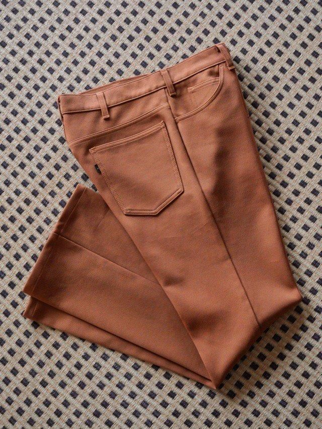 1985's Vintage Levi's 10517
Piqu&#233; Cloth STA-PREST Flare Pants, Terracotta