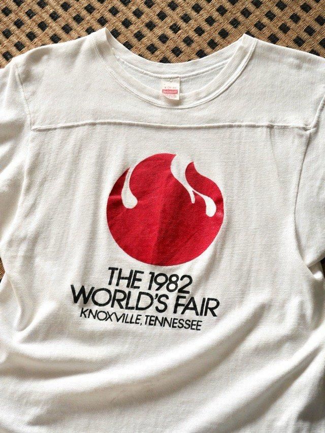 1982's Vintage Printed 100% Cotton Football T-shirt "WORLD FIRE" / Made in USA.