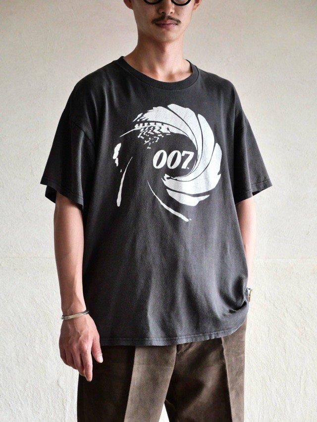 Printed Black T-shirt "007"