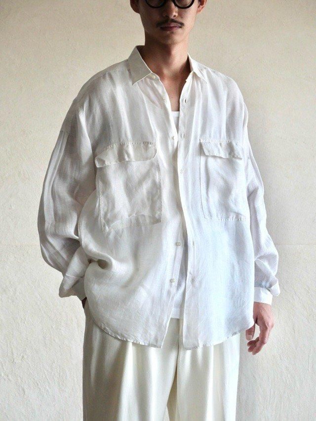 1980~90's NeimanMarcus DesignerCollections 100% Linen Shirt, Made in Italy.