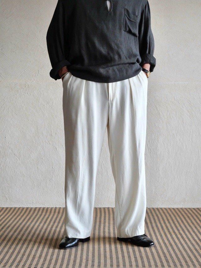 1980~90's Vintage RalphLauren
Rayon Trousers, Ivory "Made in USA."