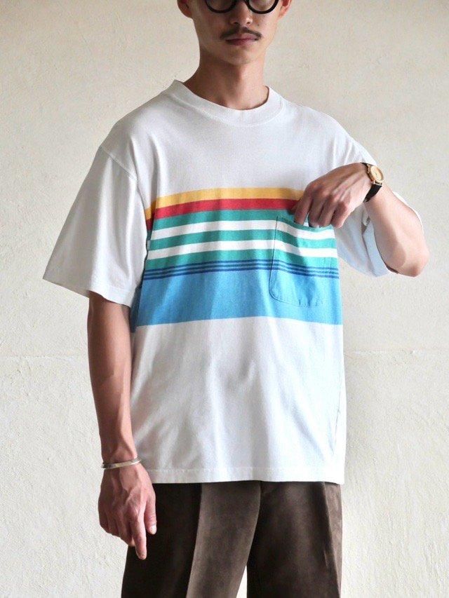 1980~90's Vintage EddieBauer Printed Border T-shirt, 100% Cotton / Made in USA.