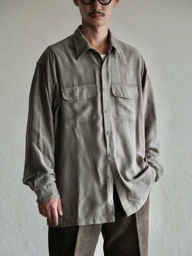 1990's Vintage VAN HEUSEN polyester-Suede Shirt , Gray