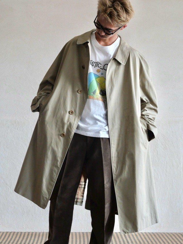 1980's Vintage Burberrys' 100% Cotton Iridescent Balmacaan Coat, Made in England.