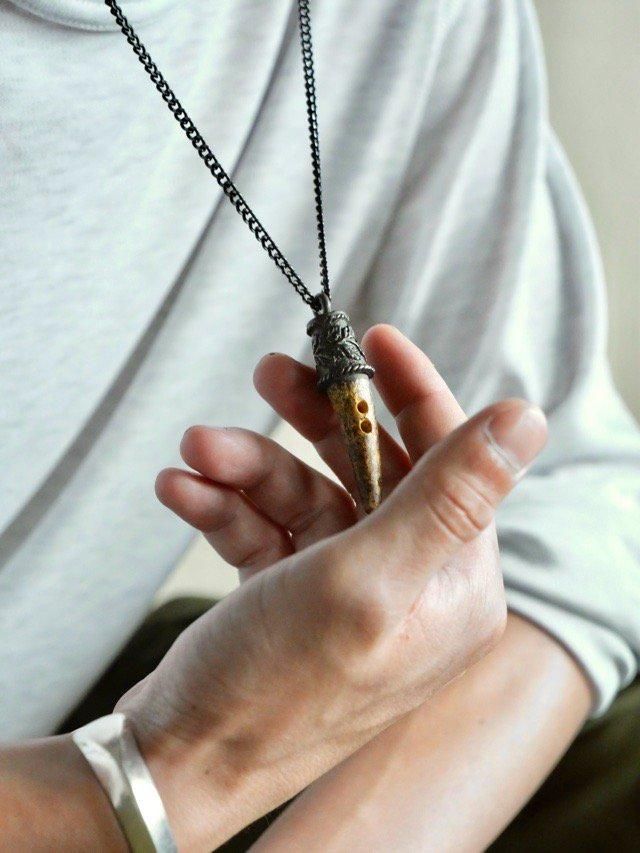 Anonymous Vintage Claw Necklace