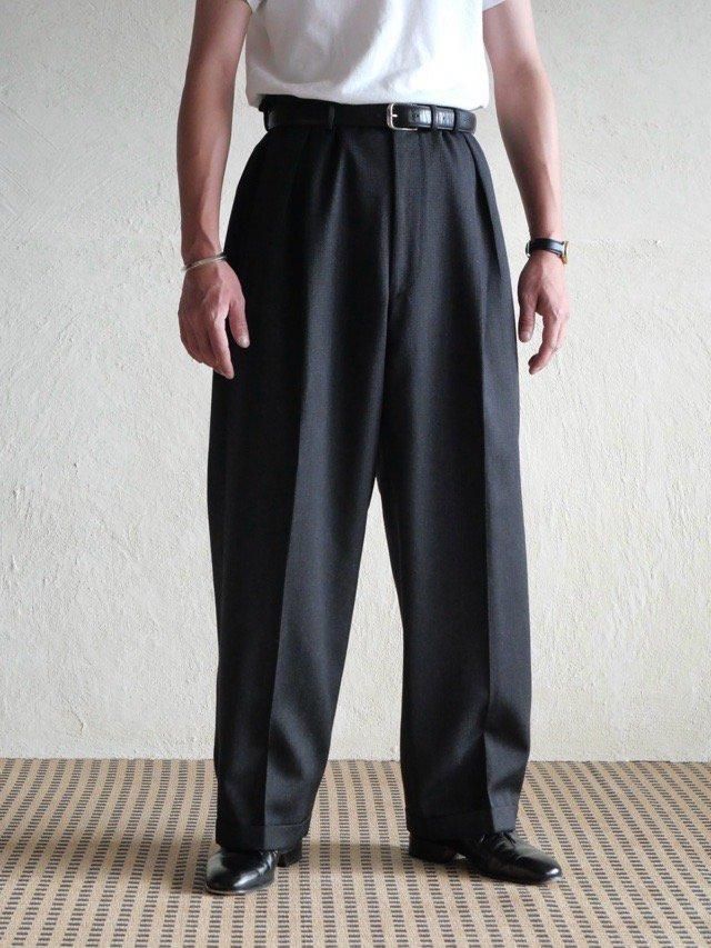 1980-90's Vintage "MANI" GIORGIO ARMANI Inverted Pleats Wool Trousers, Made in Italy.

