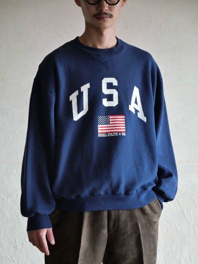 1990's Russell NavySweat Shirt "USA" 
Made in U.S.A.