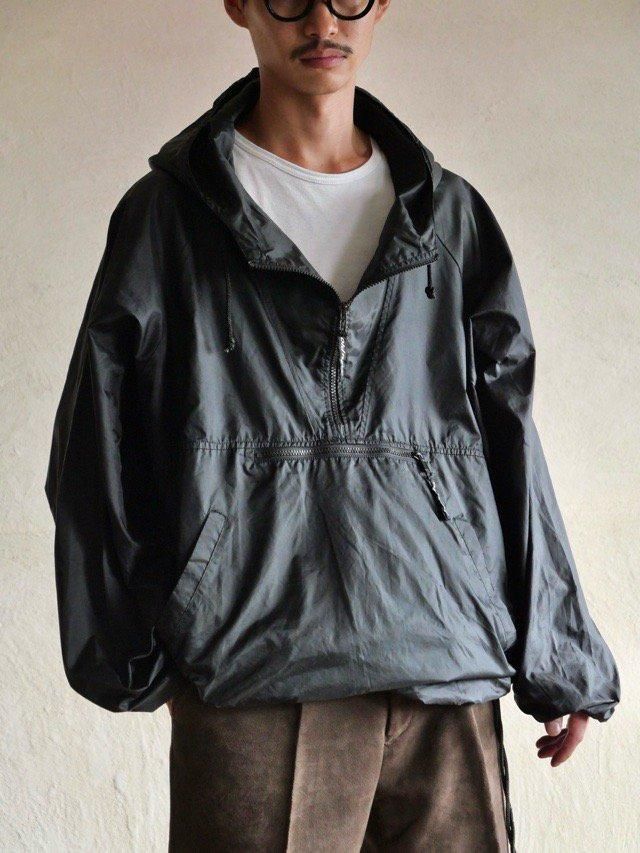 1990's OLD NAVY Nylon Black Anorak