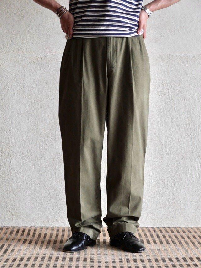 Late1990~00's RalphLauren "HAMMOND"
Peach-skin 100%Cotton Twill Trourers, Olive