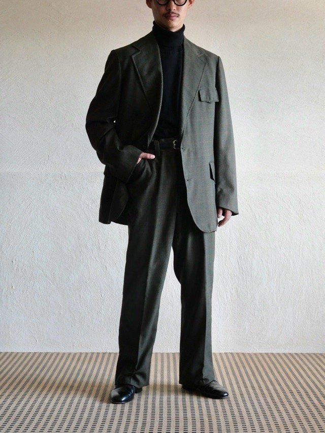 1970's U.S. Vintage ROBERT HALL
Wool Set-up, Dark Heather-OLIVE & RED Check