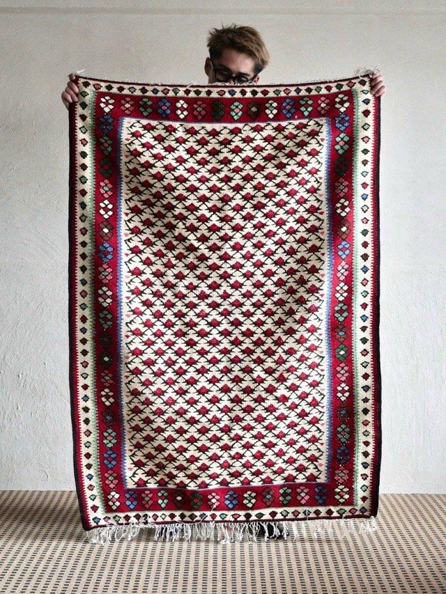 Modern Design Wool Rug(Kilim) "FLOWER"