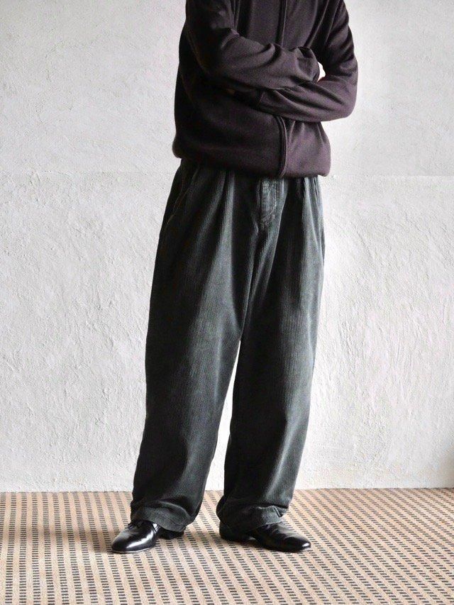 1990's RalphLauren Wide-Wale Corduroy Trousers, Made in Dominica.(USA Fabric) / Fade Olive-GRAY