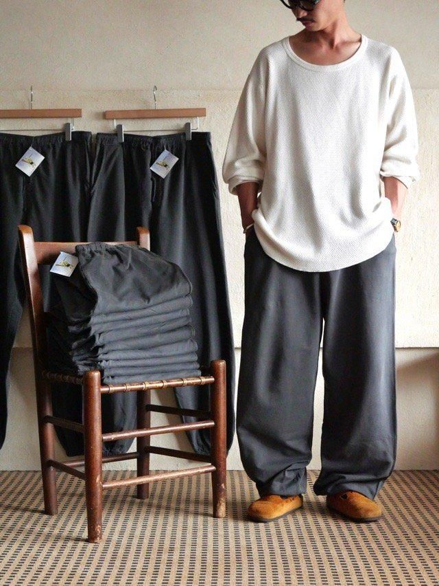 Deadstock 1990~00's CAVEMAN
Light-Sweat Wide Pants "Stone Gray" 