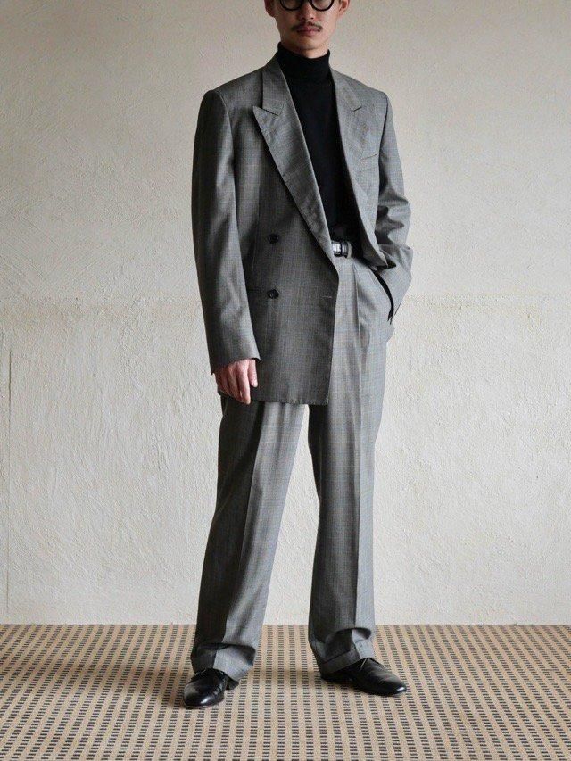 1980's Vintage Double-Breasted Set-up
"Samuelsohn" Tailored in Canada.

